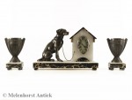 Art-Deco-Pendule mit Hund