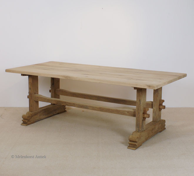 Eßtisch