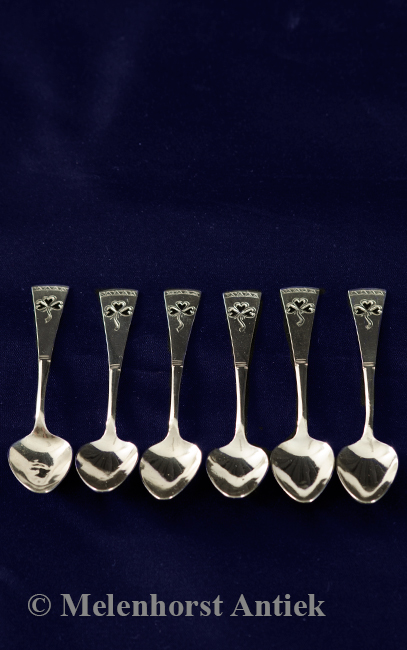6 Silberne Teelöffel