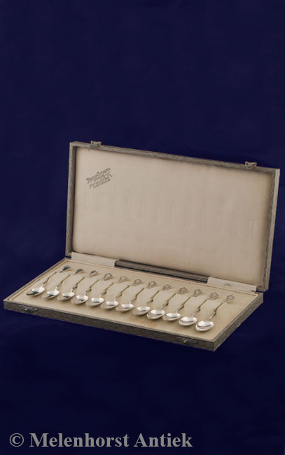 12 Silberne Teelöffel